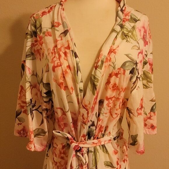 Show me your mumu robe/coverup - Picture 2 of 7